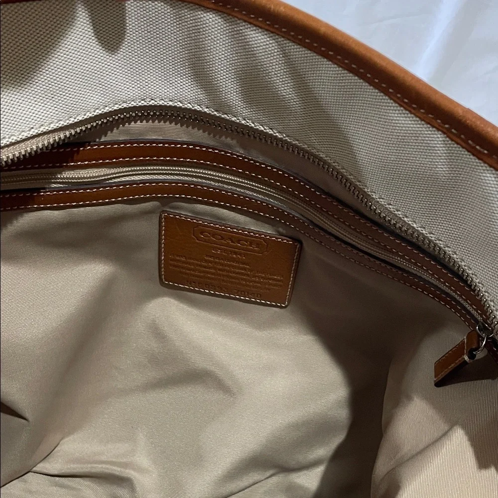 Coach Elegant Tan and Brown Men's Bag removable shoulder strap